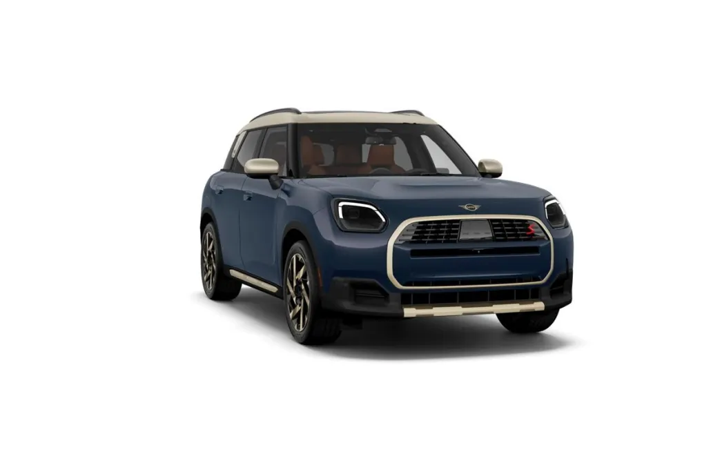 2026 Mini Countryman Iconic S ALL4 photo 1