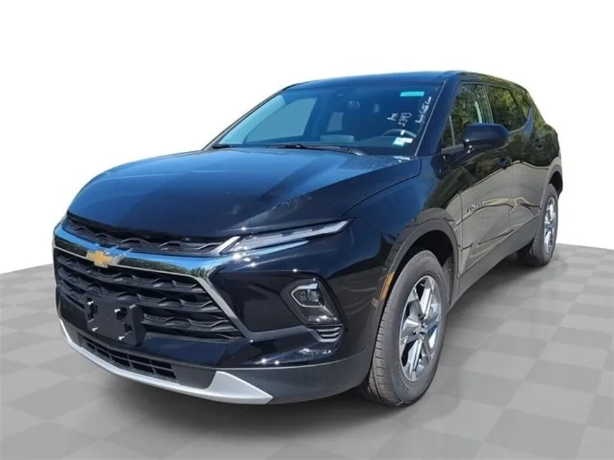 2025 Chevrolet Blazer 2LT photo 1