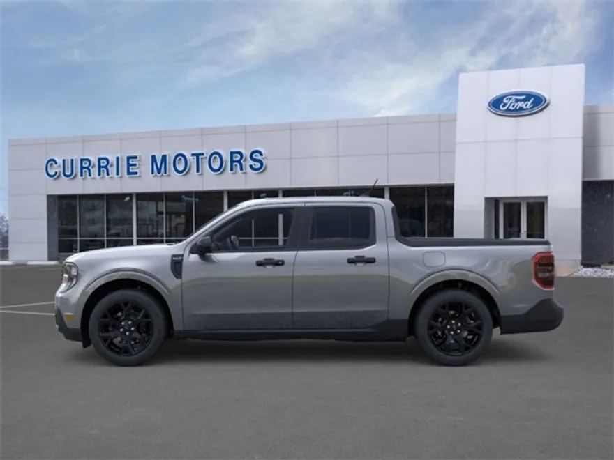 2025 Ford Maverick XLT photo 1