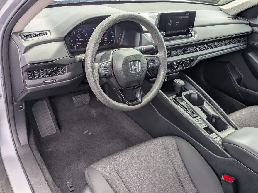 2024 Honda Accord 1.5T LX photo 1