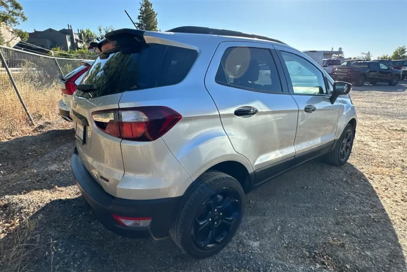 2021 Ford EcoSport SES photo 1