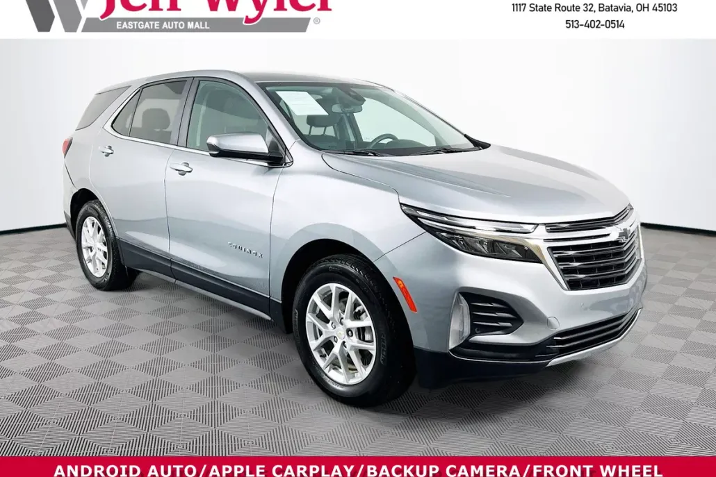 2024 Chevrolet Equinox LT photo 1