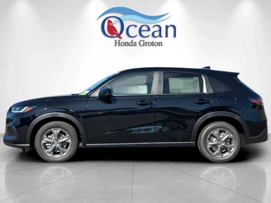 2026 Honda HR-V LX photo 1
