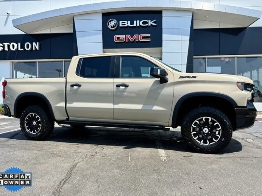 2023 Chevrolet Silverado 1500 ZR2 photo 1