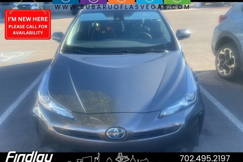 2021 Toyota Prius L photo 1