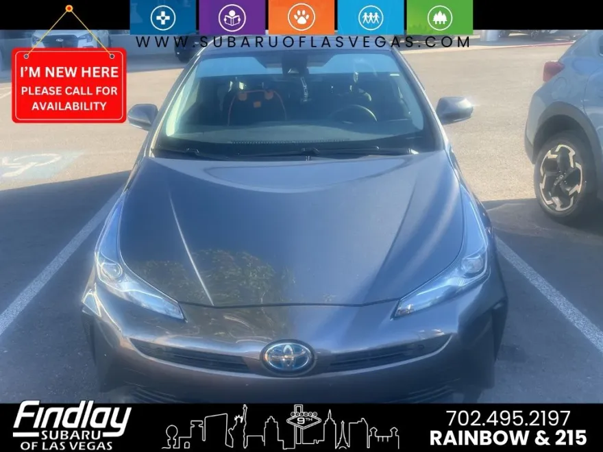 2021 Toyota Prius L photo 1