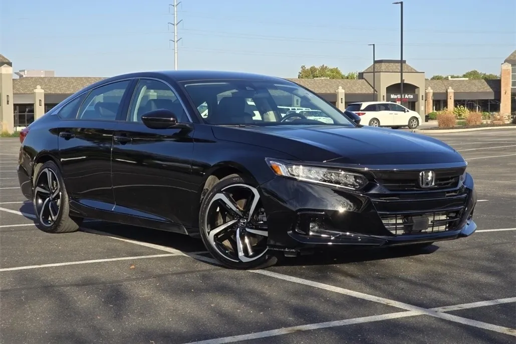 2022 Honda Accord Sport SE photo 1