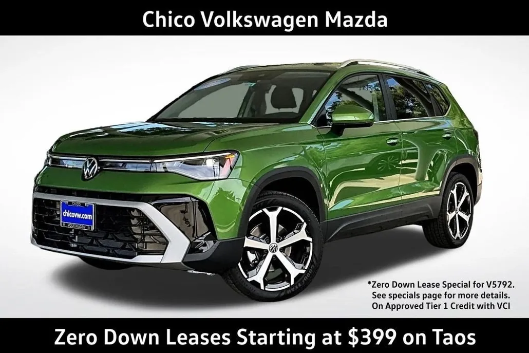 2025 Volkswagen Taos SEL photo 1