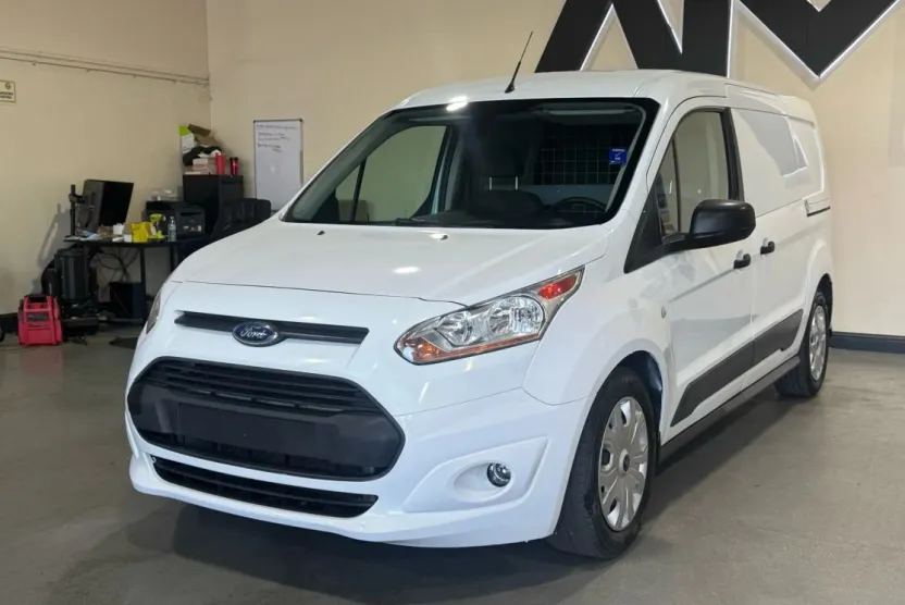 2018 Ford Transit Cargo XLT Van photo 1