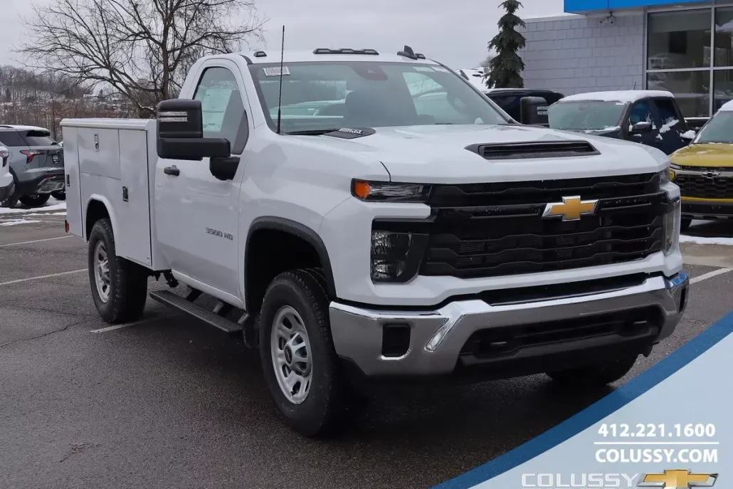 2024 Chevrolet Silverado 3500HD photo 1
