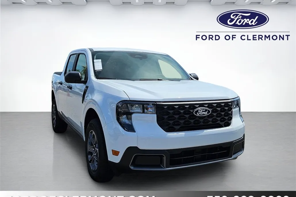 2025 Ford Maverick XLT photo 1