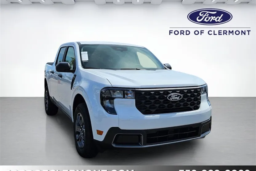 2025 Ford Maverick XLT photo 1