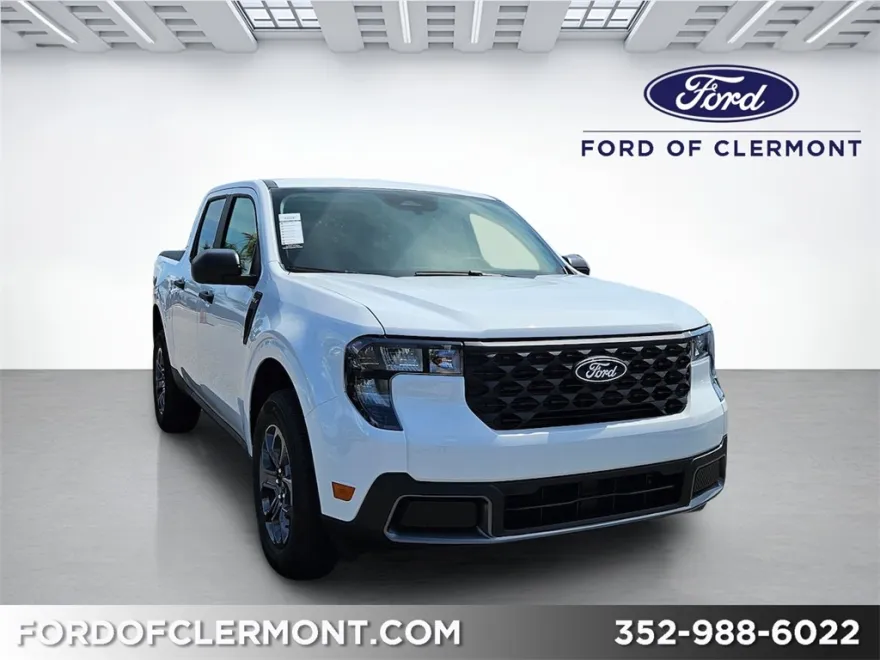 2025 Ford Maverick XLT photo 1