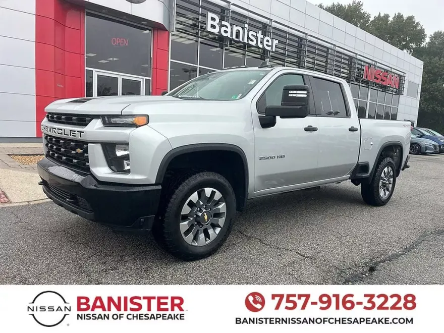 2023 Chevrolet Silverado 2500HD Custom photo 1
