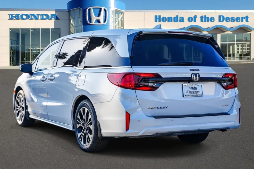 2026 Honda Odyssey Elite photo 1