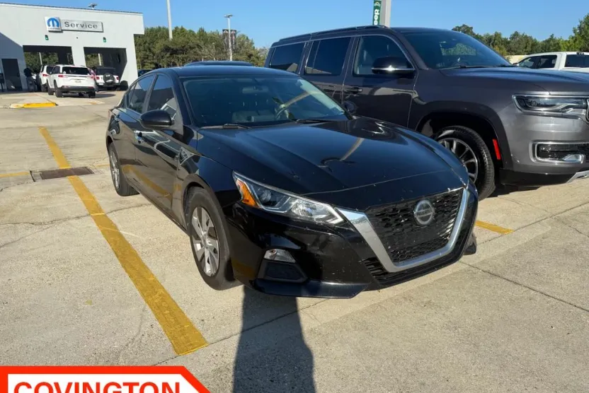2020 Nissan Altima 2.5 S photo 1