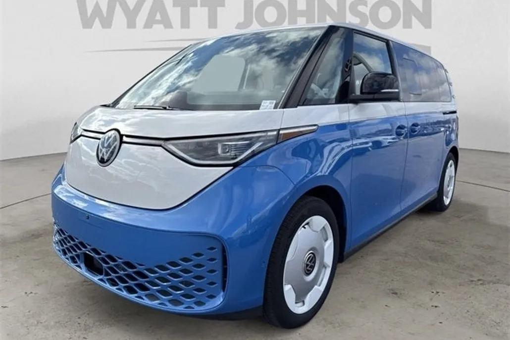 2025 Volkswagen ID. Buzz photo 1