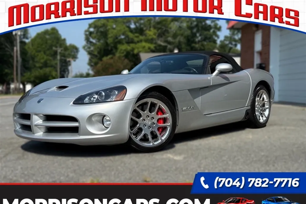 2004 Dodge Viper SRT10 photo 1