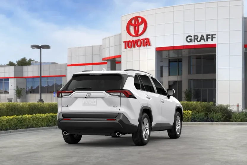 2025 Toyota RAV4 XLE photo 1