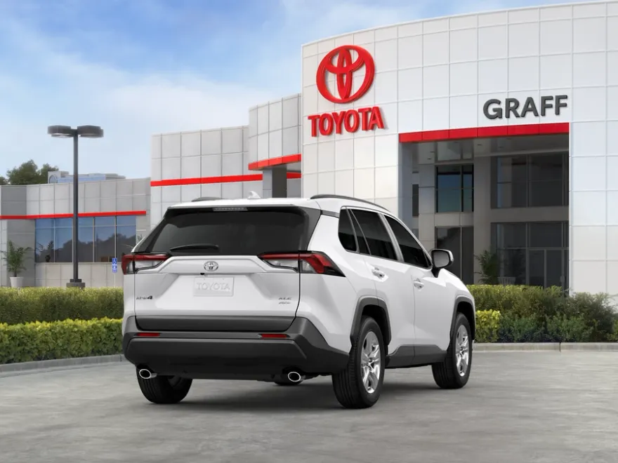 2025 Toyota RAV4 XLE photo 1