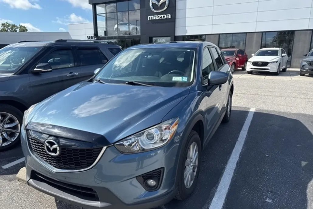 2014 Mazda CX-5 Touring photo 1
