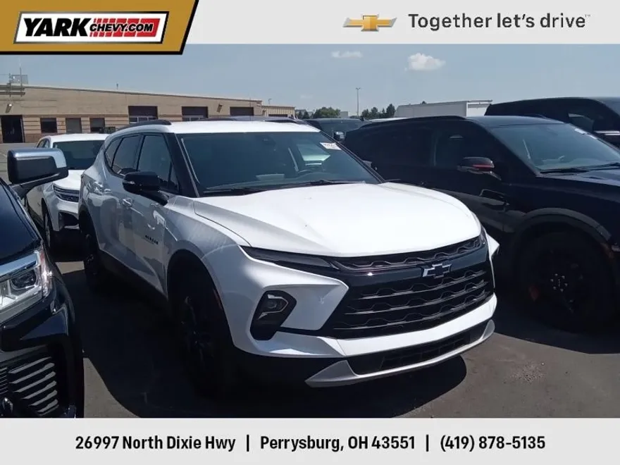 2023 Chevrolet Blazer 3LT photo 1