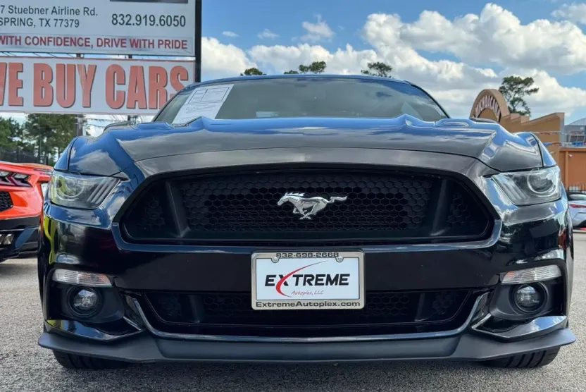 2017 Ford Mustang GT Premium photo 1