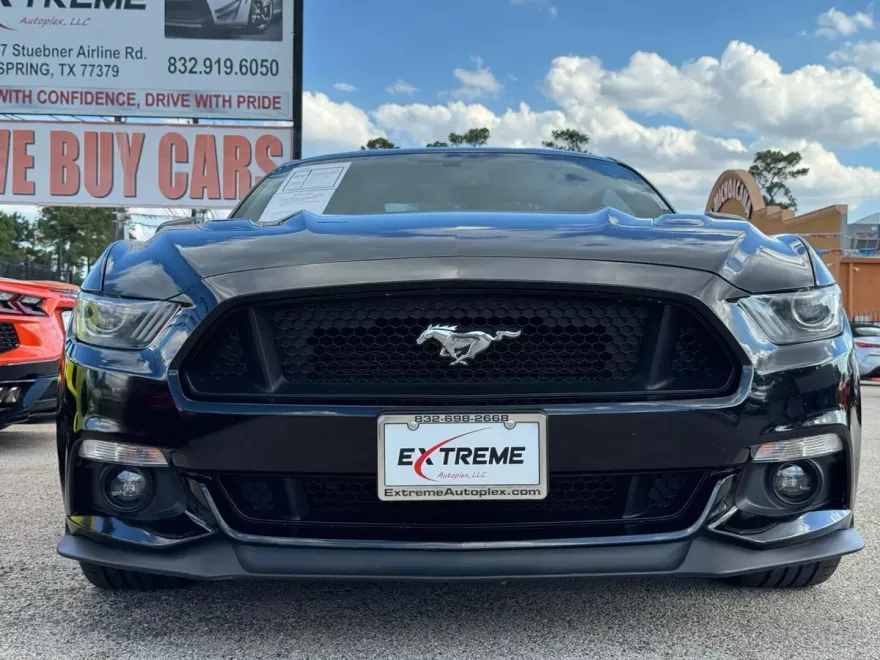 2017 Ford Mustang GT Premium photo 1