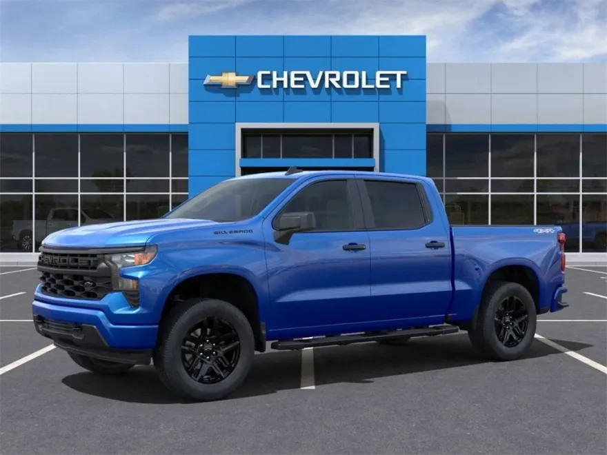 2025 Chevrolet Silverado 1500 Custom photo 1
