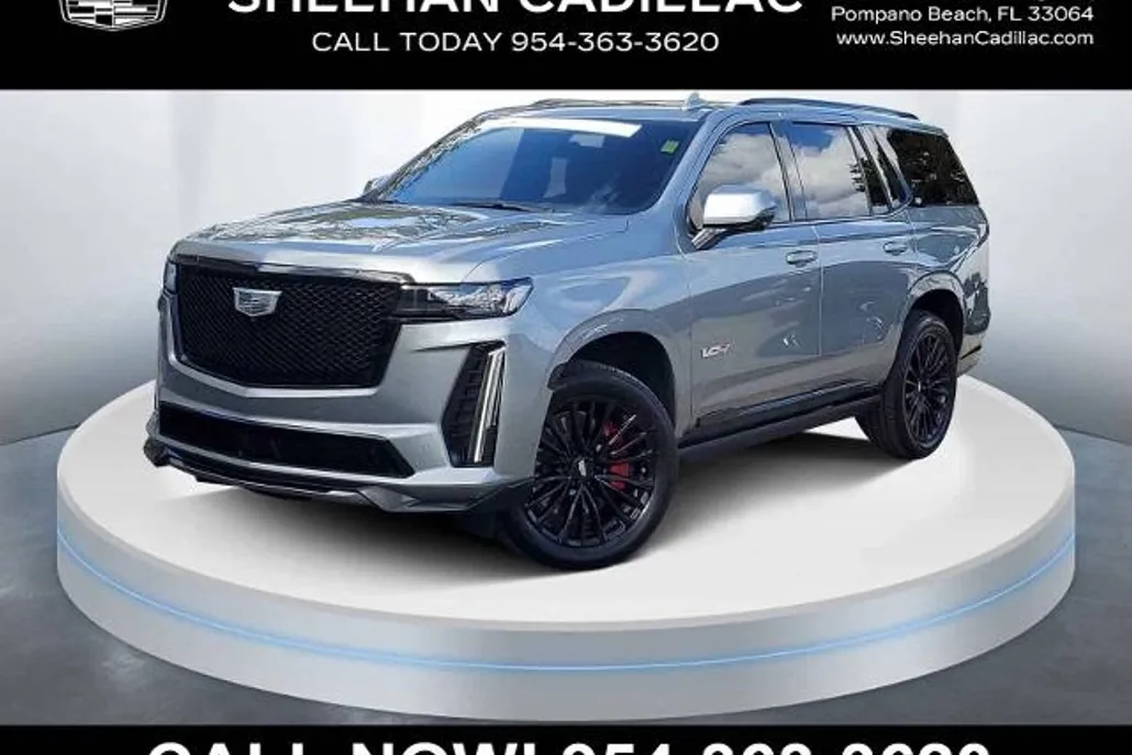 2022 Cadillac XT4 Sport photo 1