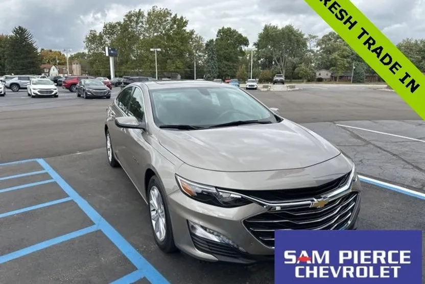 2022 Chevrolet Malibu 1LT photo 1