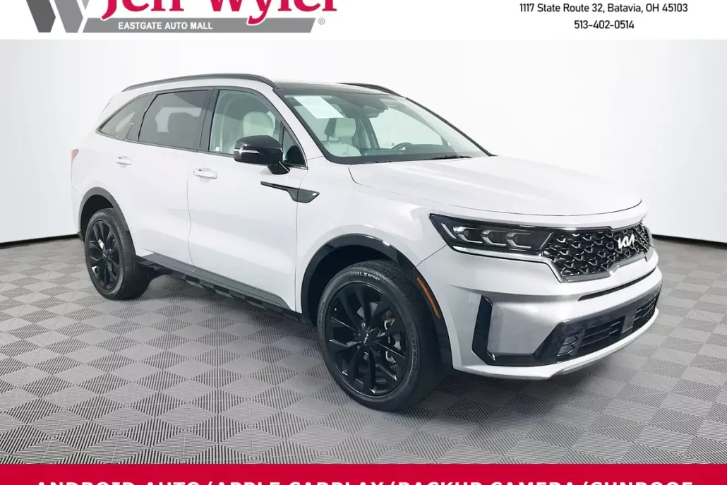2022 Kia Sorento SX photo 1