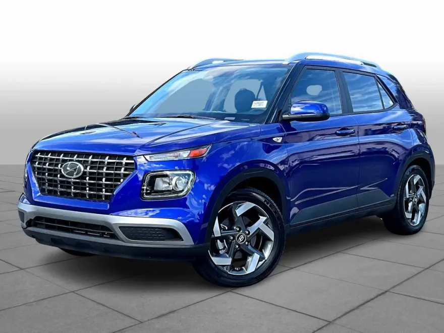 2023 Hyundai Venue SEL photo 1