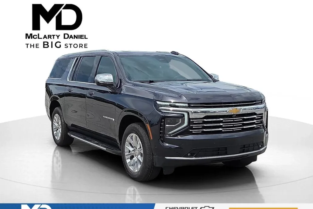 2025 Chevrolet Suburban Premier photo 1