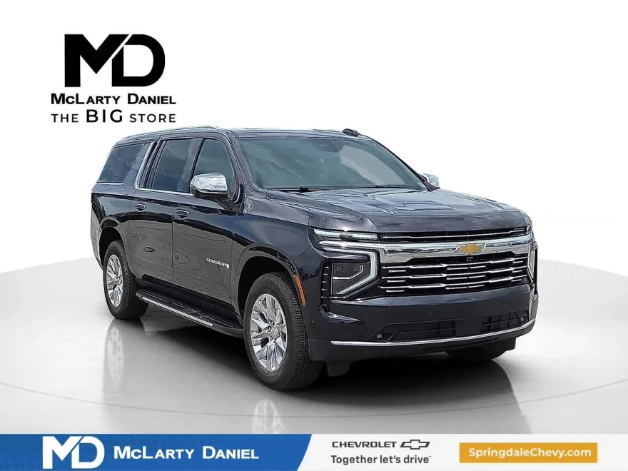 2025 Chevrolet Suburban Premier photo 1