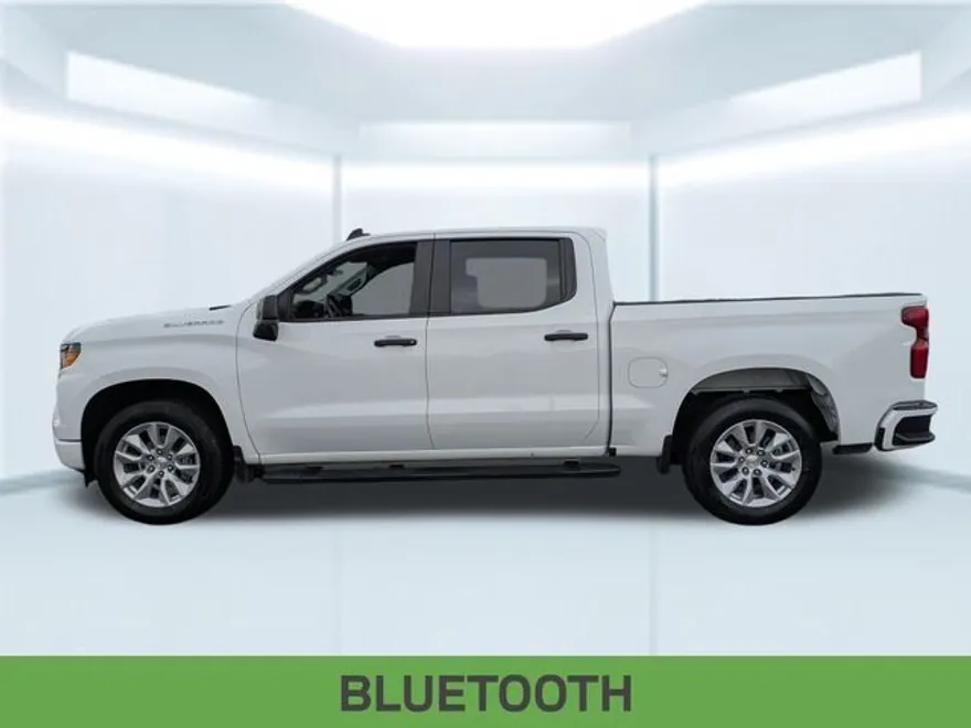 2024 Chevrolet Silverado 1500 Custom photo 1