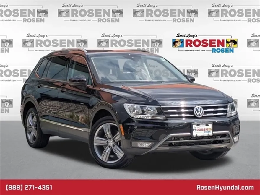 2021 Volkswagen Tiguan SEL photo 1
