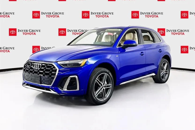 2023 Audi Q5 S line Premium Plus photo 1