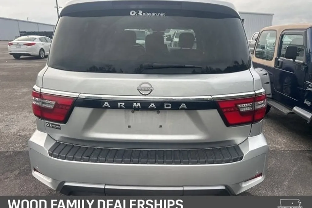 2021 Nissan Armada SV photo 1