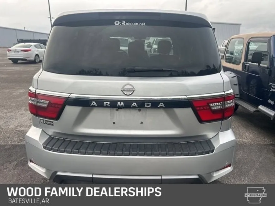 2021 Nissan Armada SV photo 1