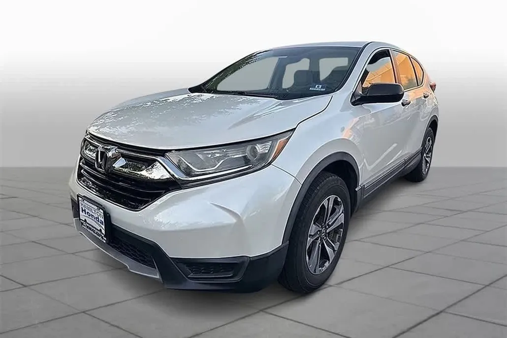 2017 Honda CR-V LX photo 1