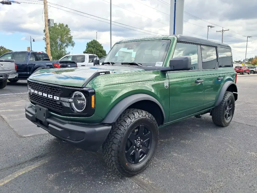 2025 Ford Bronco Big Bend photo 1