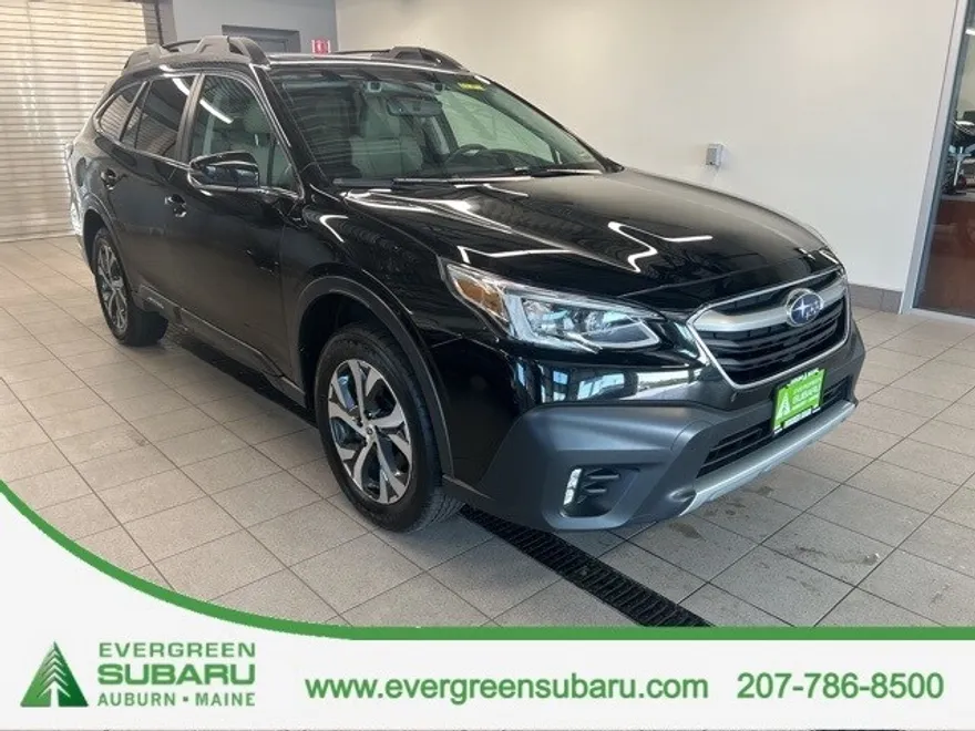 2022 Subaru Outback Limited photo 1