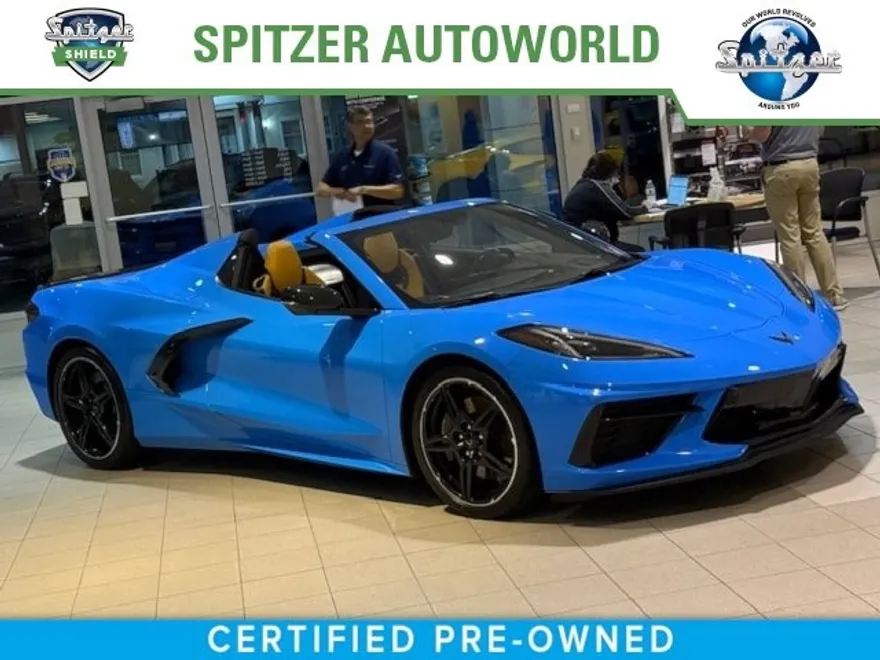 2022 Chevrolet Corvette Stingray 2LT photo 1