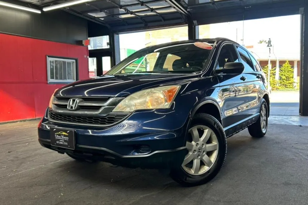 2011 Honda CR-V SE photo 1