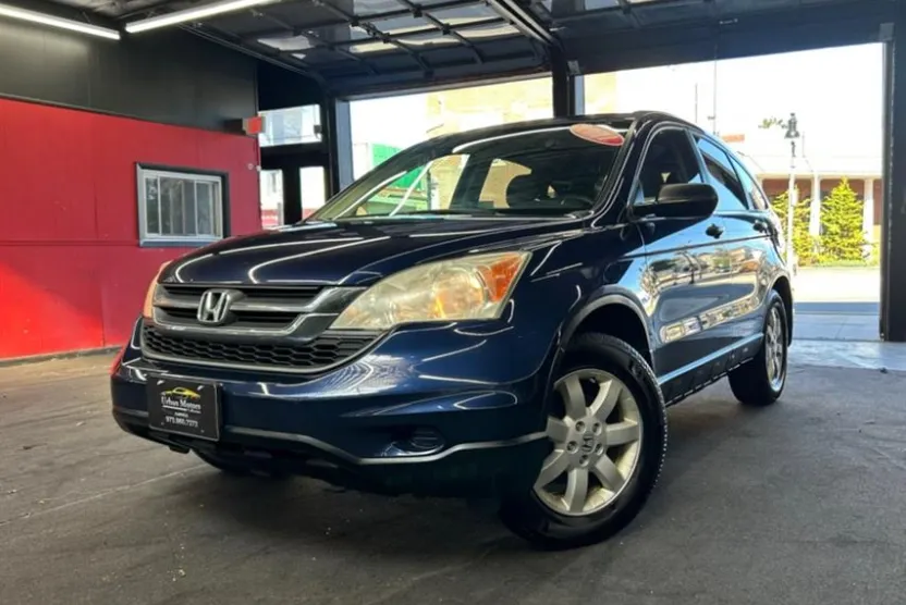 2011 Honda CR-V SE photo 1