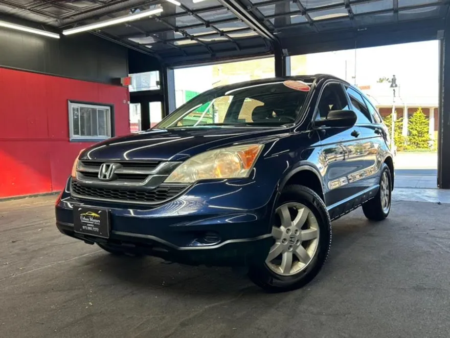 2011 Honda CR-V SE photo 1
