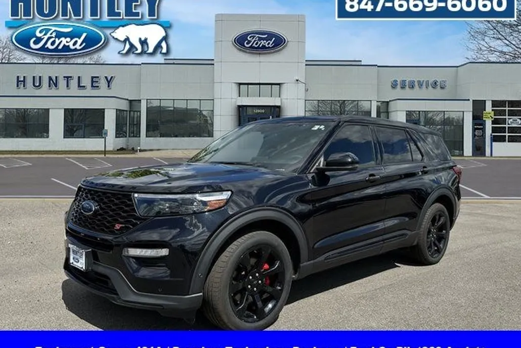 2021 Ford Explorer ST photo 1