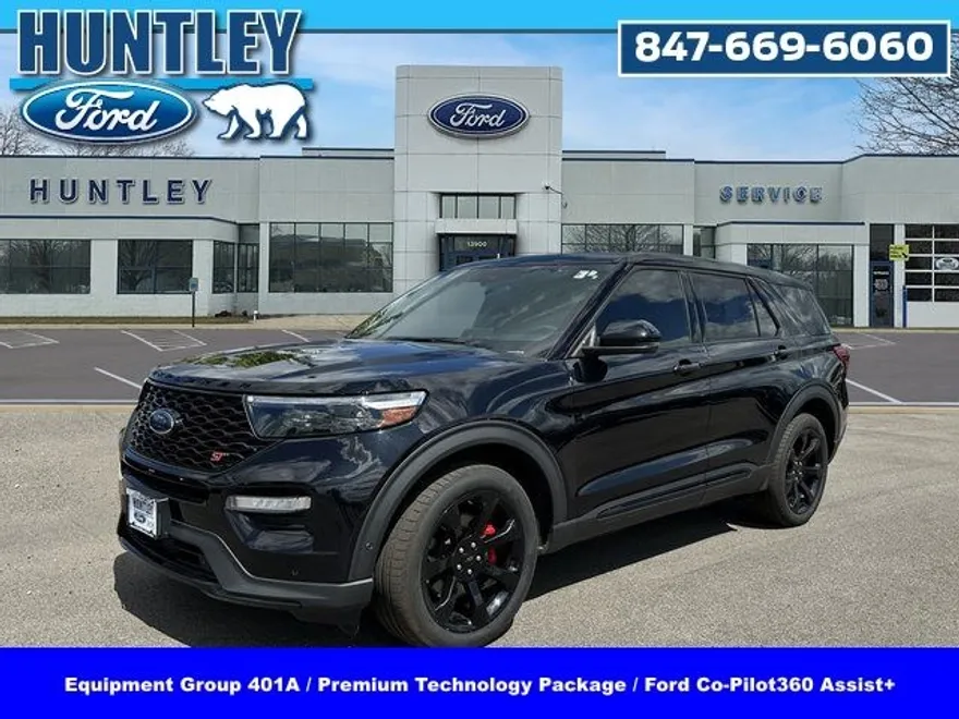 2021 Ford Explorer ST photo 1