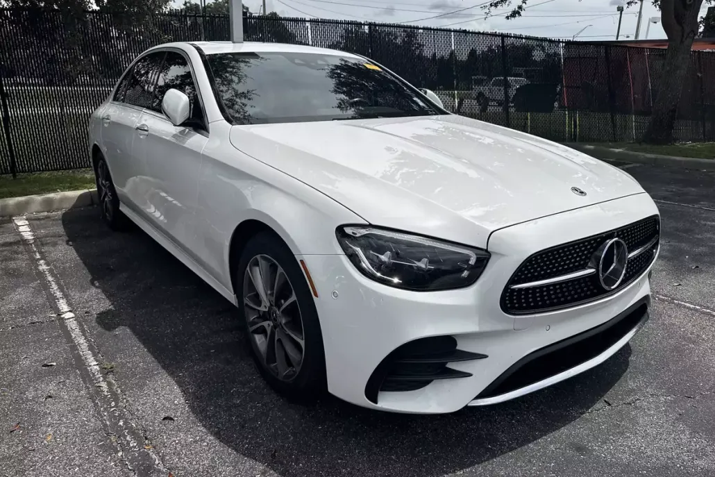 2021 Mercedes Benz E Sedan photo 1